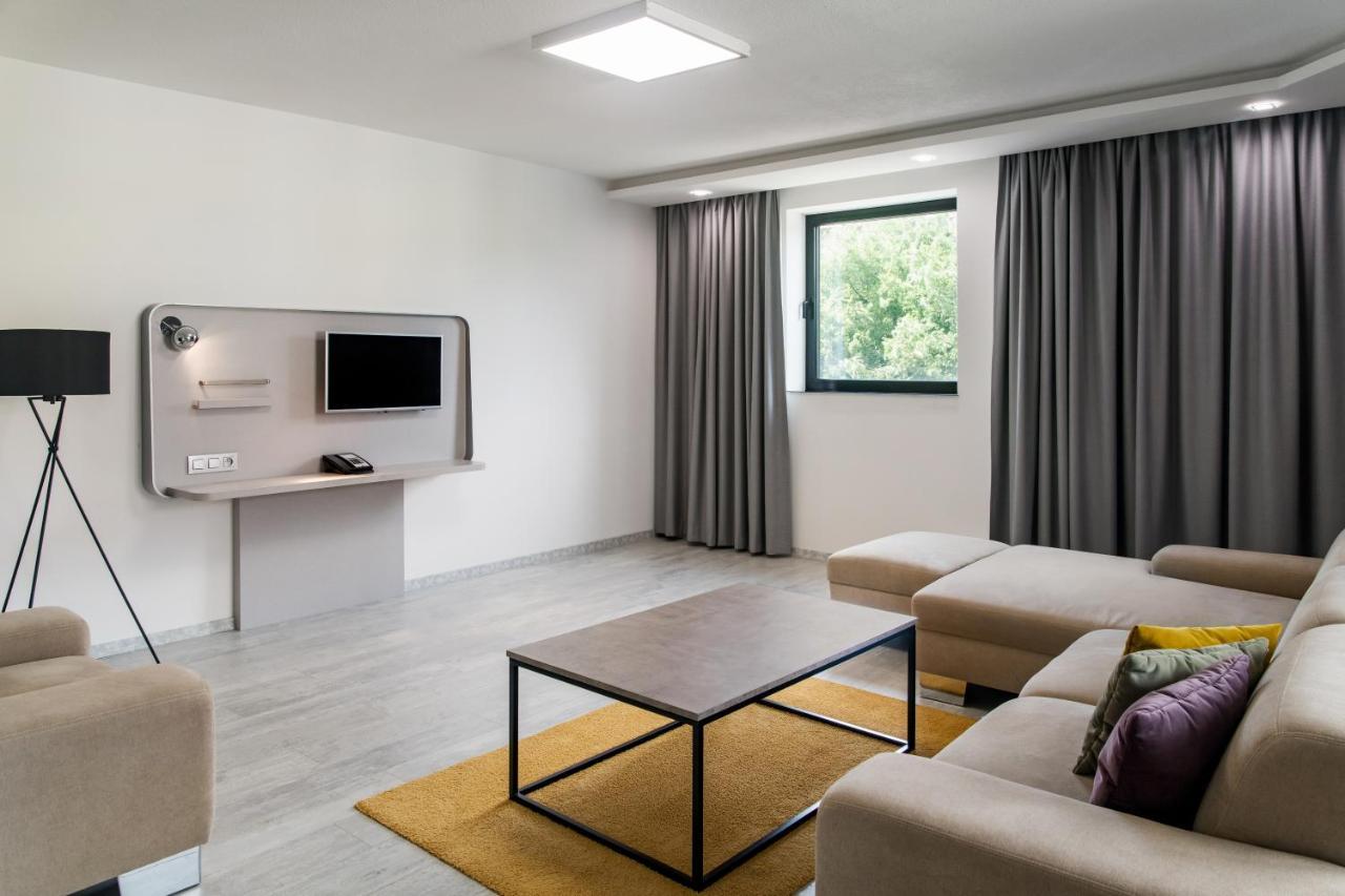 Park Inn By Radisson Danube Bratislava Extérieur photo